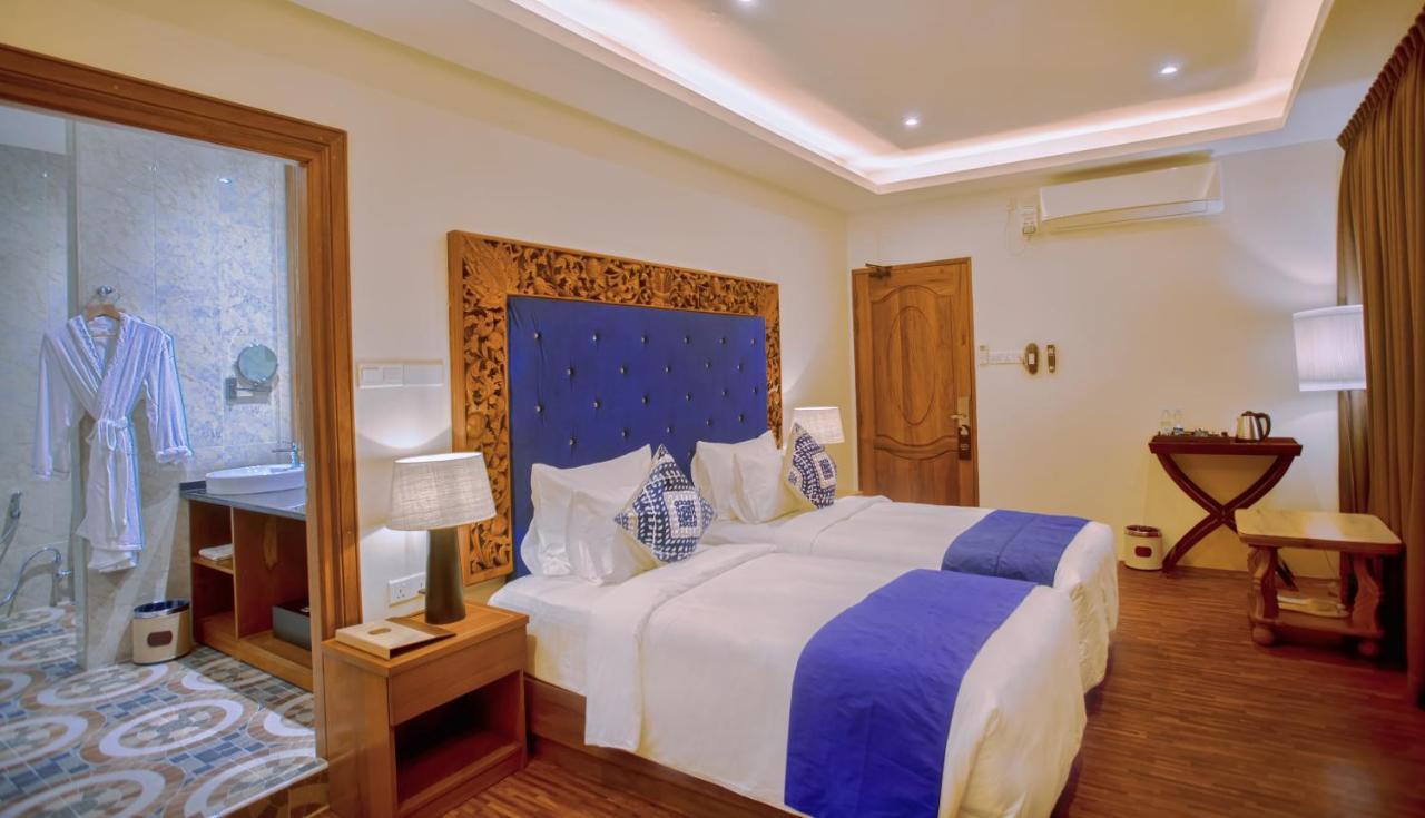 Sunset Palace View Suites Mandalay Exteriör bild